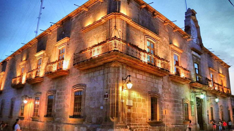 Gobierno de Morelia impulsa el desarrollo del arte escénico en la ciudad  