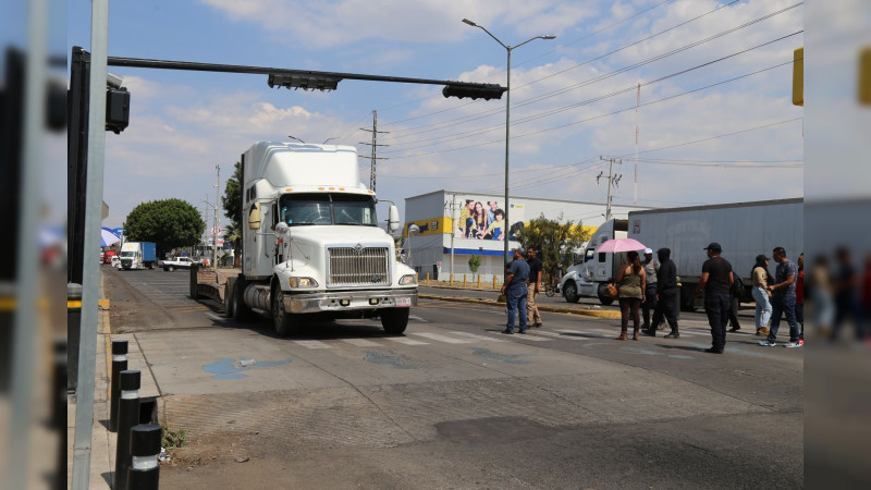 Resuelven autoridades demandas de policías; termina manifestación y se liberan vialidades