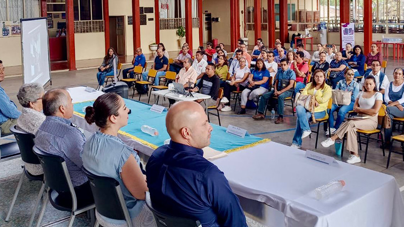  Participan más de mil docentes de bachillerato en encuentro de formación continua 