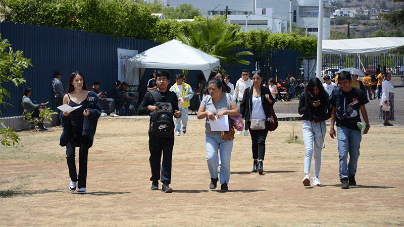 Este jueves, recta final de aplicación de examen de admisión de la UMSNH para el nivel superior
