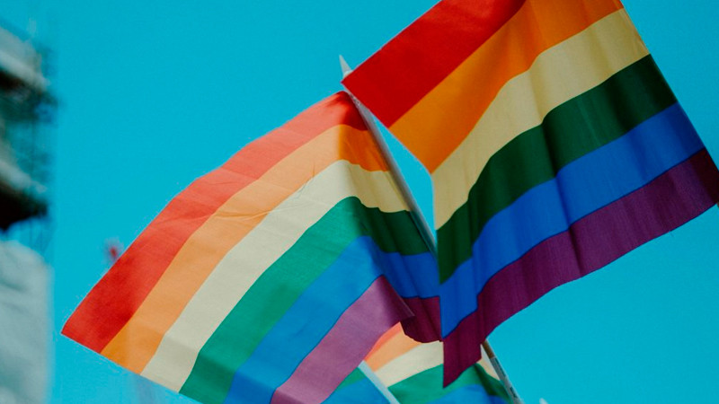 En Colombia tumban proyecto de ley que busca prohibir terapias de conversión 