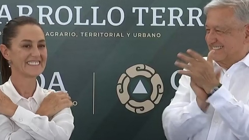 AMLO y Claudia Sheinbaum sostienen primera gira juntos en Coahuila 