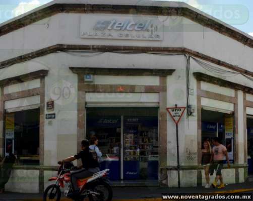 Asaltan tienda de celulares en el centro de Morelia