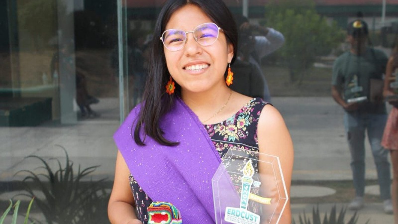Estudiante de la UTM gana primer lugar en concurso de oratoria en Encuentro Regional 