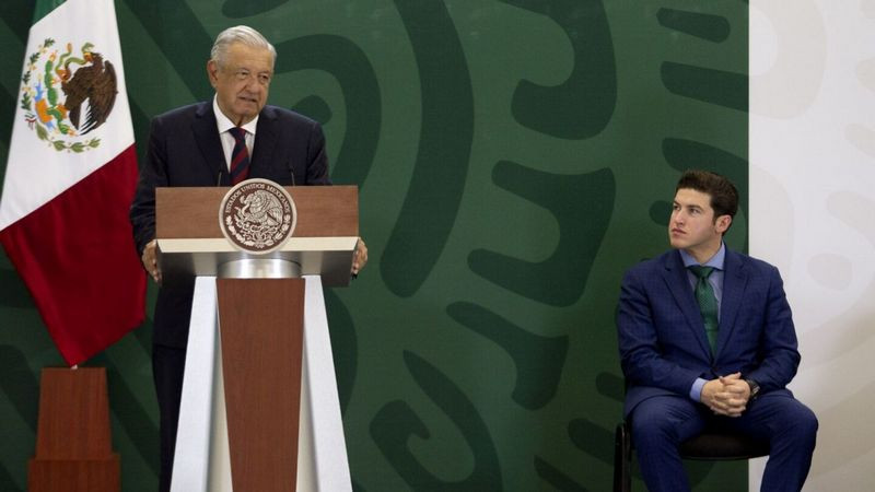 AMLO sale en defensa de Samuel García; afirma es víctima de presiones políticas 