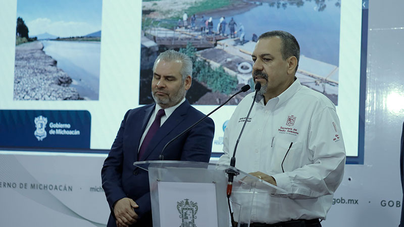 Continúan las acciones de rescate del lago de Pátzcuaro: Alejandro Méndez López 