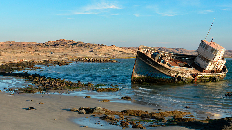 Desaparecen al menos 26 niños en naufragio al sur de Italia, según supervivientes 