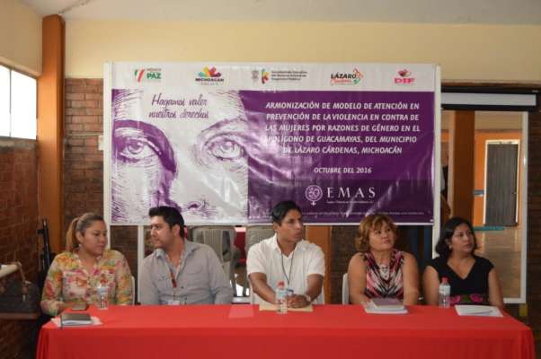 Imparten curso Atención a Mujeres Víctimas de Violencia, en Lázaro Cárdenas, Michoacán - Foto 0 