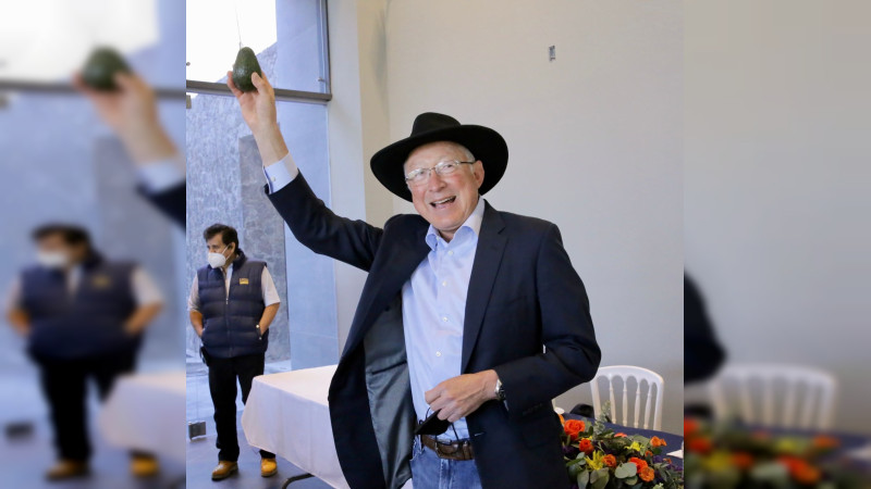 Embajador Ken Salazar anuncia visita a Michoacán por retención de inspectores de EEUU y suspensión de exportación de aguacate  