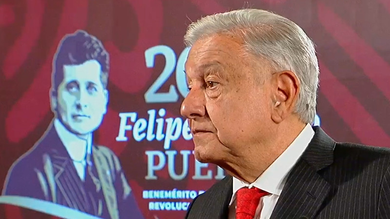 AMLO asegura esta "al 100" en su salud, con algunos "achaques" 