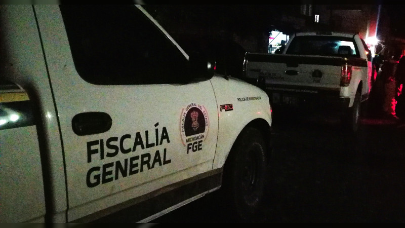 Hallan cuerpo con huellas de violencia, en carretera de Uruapan, Michoacán: Suman 14 homicidios en el mes 