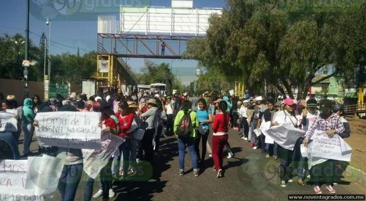 Marchan integrantes de la CUL hacia el Centro de Morelia - Foto 0 