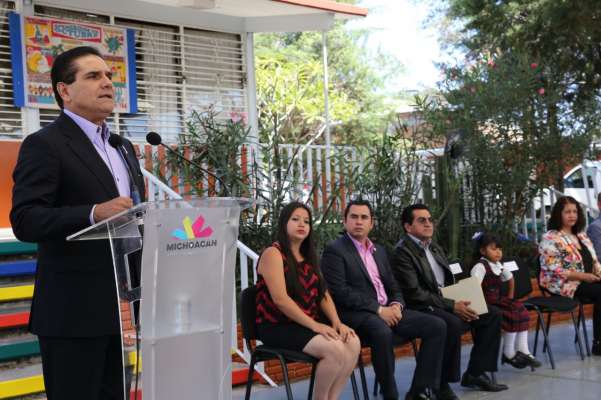  En Michoacán no descansaremos hasta mejorar la calidad de la educación: SAC 