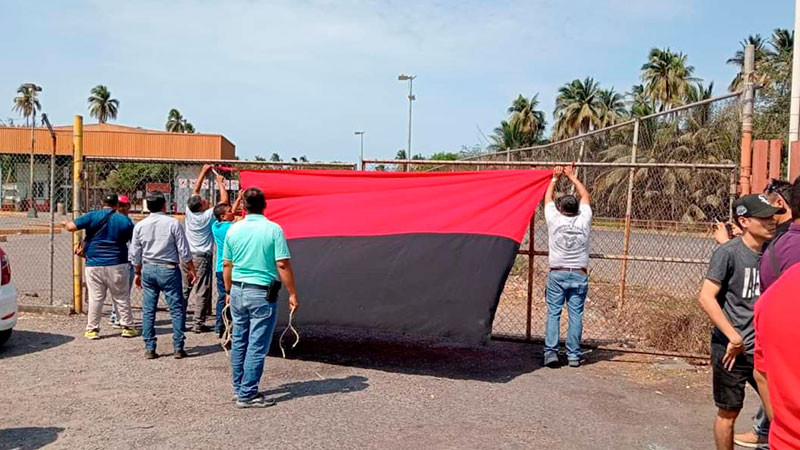Sindicatos de EU y Canadá apoyan huelga en ArcelorMittal en Lázaro Cárdenas, Michoacán 