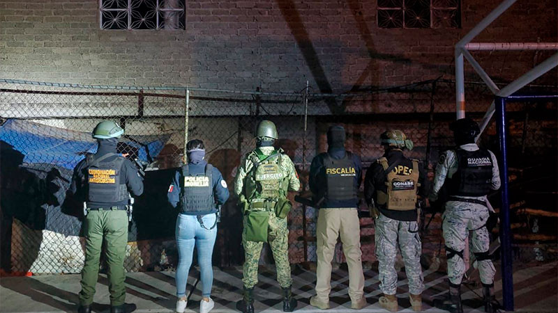 Aseguran en la colonia Primo Tapia de Morelia 425 dosis de droga  