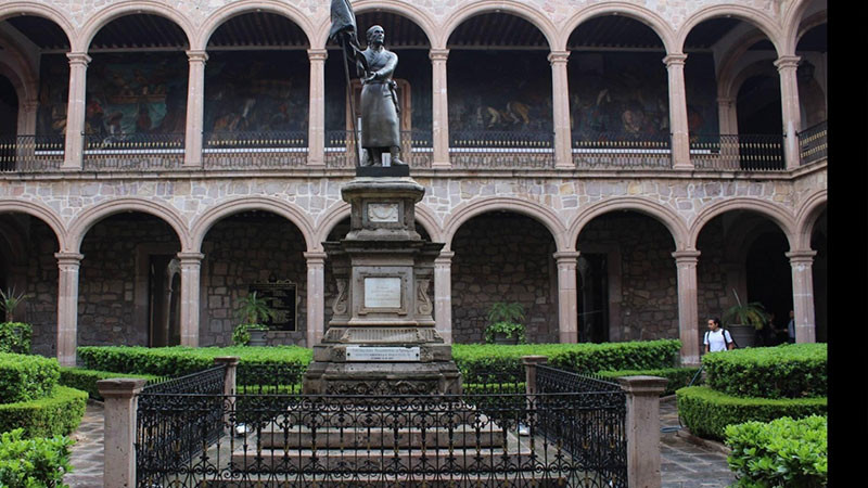 Gobierno estatal da mantenimiento a 6 preparatorias de la UMSNH