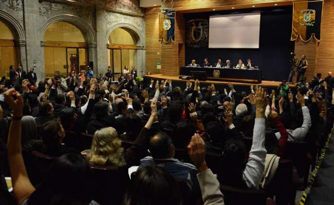 Aprueba el Consejo Universitario de la UNAM creación de la carrera 118, Neurociencias 