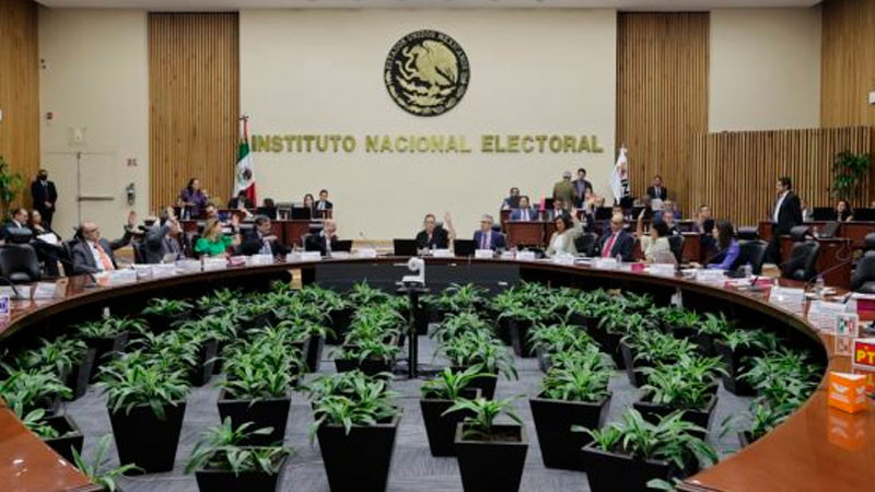 INE denuncia abuso contra comunidad LGBT+ por suplantación de identidad para cargos públicos 