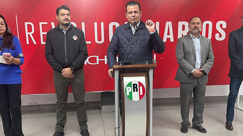 "No estamos de complacencias" asegura Memo Valencia que seguirá frente al PRI 