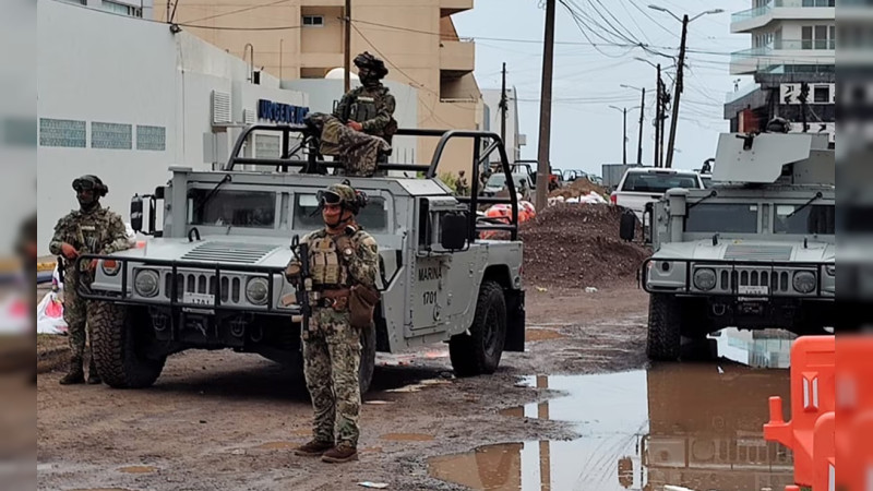 Halla empleado mega arsenal en Veracruz: Más de 200 armas aseguradas en apartamento; golpe récord al crimen, dice gobierno  
