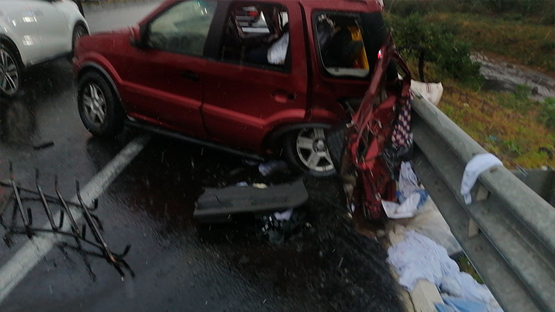 Accidente en la Pátzcuaro-Cuitzeo, deja un muerto y dos heridos  
