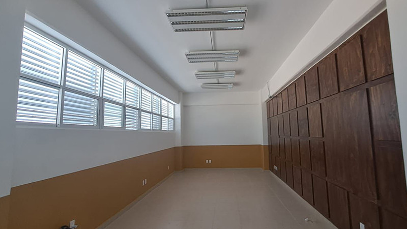 Construyó Gobierno de Michoacán cafetería y edificio múltiple en CU