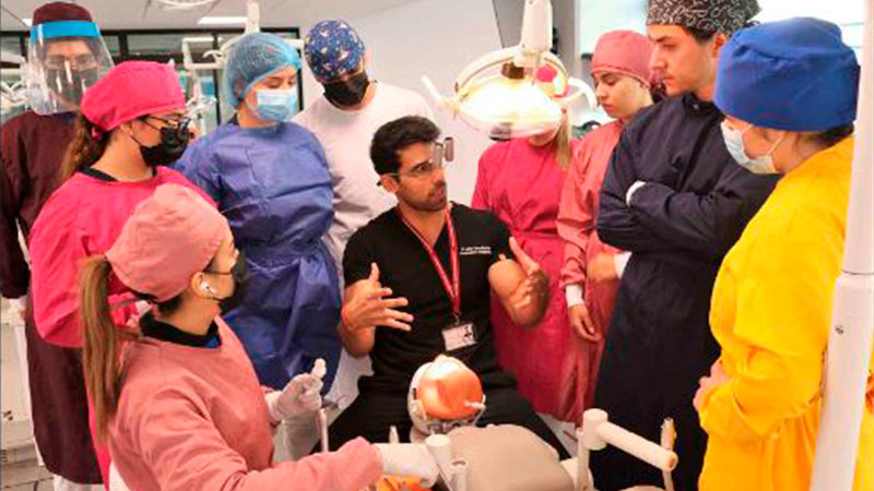 Laboratorios de simulación de la UAG, espacios de formación de dentistas de clase mundial 