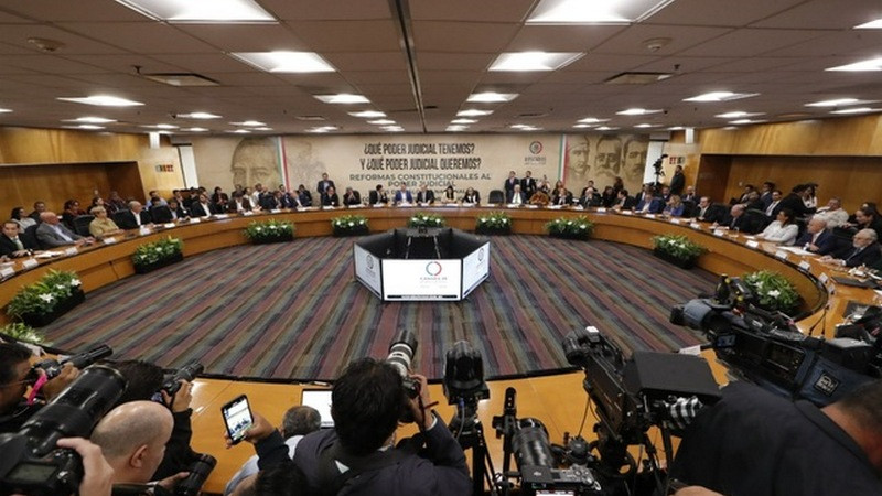 AMLO celebra que integrantes del Poder Judicial admitan que hace falta reformarlo 