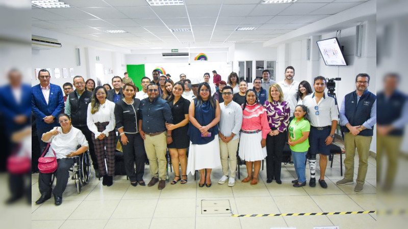 Promueve IEEQ democracia incluyente  