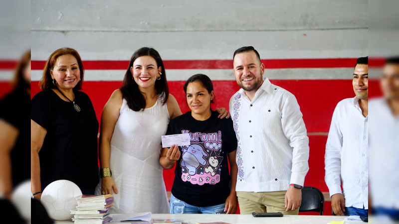 En la 4T siempre velaremos por quienes más lo necesitan: Reyes Galindo 