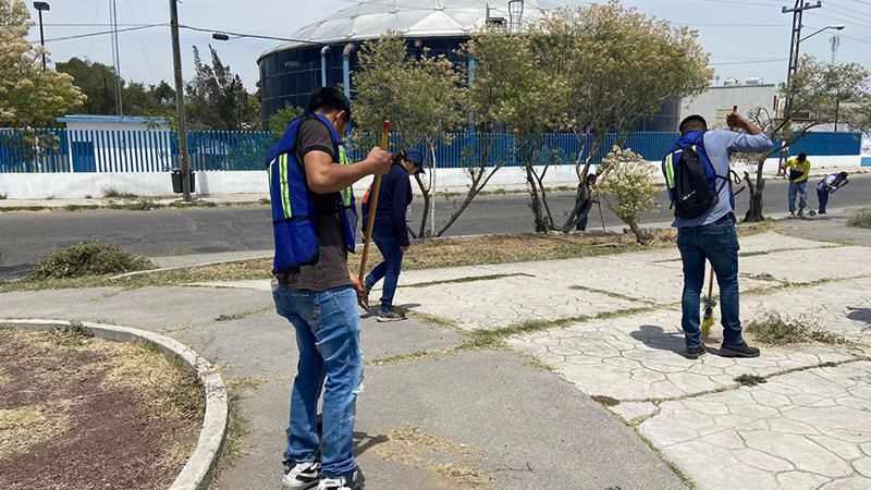 Infractores realizan trabajo en favor de la comunidad en Querétaro 