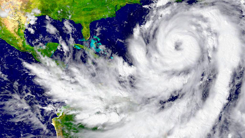 Emiten Alerta en los 106 municipios de Yucatán por la llegada de “Beryl” 