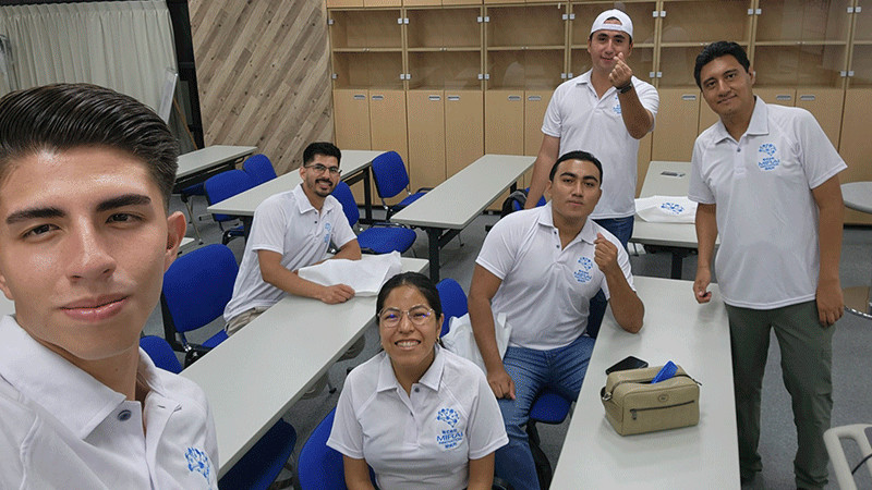 Cinco estudiantes de la UTM participan en programa de tecnología en Japón