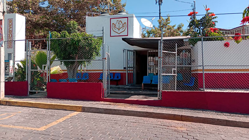 Tras 19 años, autoridades recuperan predio del Issste en Michoacán 