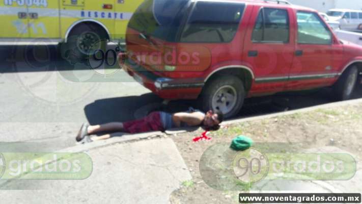 Sujetos en motocicleta asesinan a un hombre en Zamora, Michoacán; son detenidos - Foto 0 