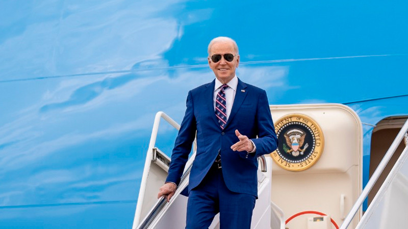 Biden busca cerrar filas con gobernadores demócratas, ante rumores de cambio de candidato 