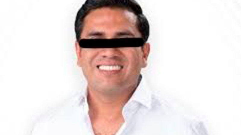 Detienen a alcalde de Tlaltizapán, Morelos, por portar armas de uso exclusivo del ejército 