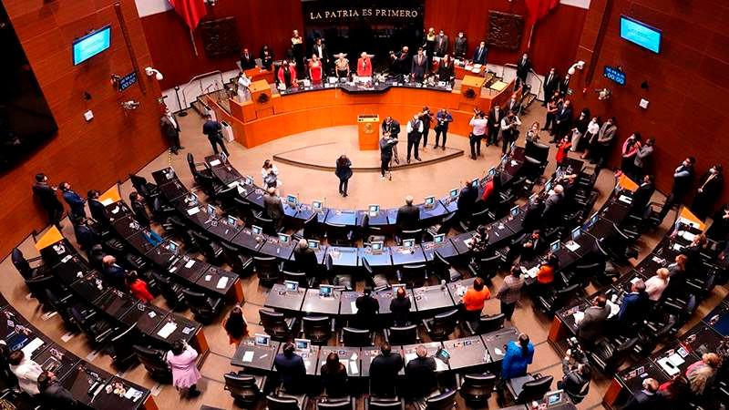Reelección aplicará solo para suplentes, explica Sheinbaum; reforma sería vigente a partir de 2030 
