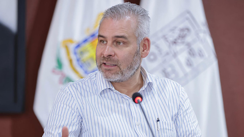 Servicios escolares homologados en institutos y subsistemas evitarán corrupción: Bedolla 