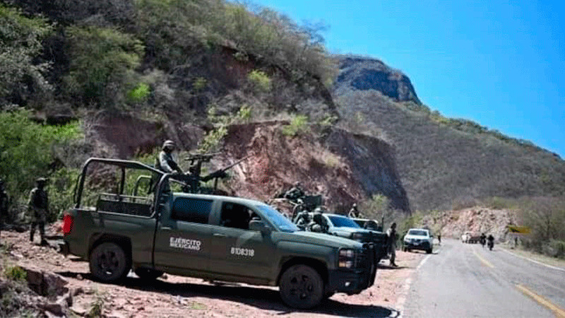 Reportan enfrentamiento entre militares y civiles en Badiraguato, Sinaloa