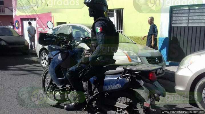 A mano armada, asaltan a repartidor de abarrotes en Morelia 