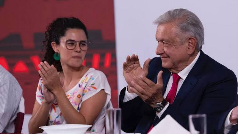 “No soy objetivo”, dice AMLO sobre aspiración de Luisa María Alcalde a la dirigencia de Morena 