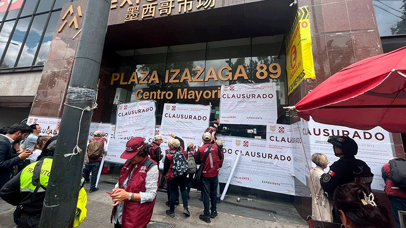 Clausuran Plaza Izagaga 89, centro mayorista de productos chinos en Ciudad de México 
