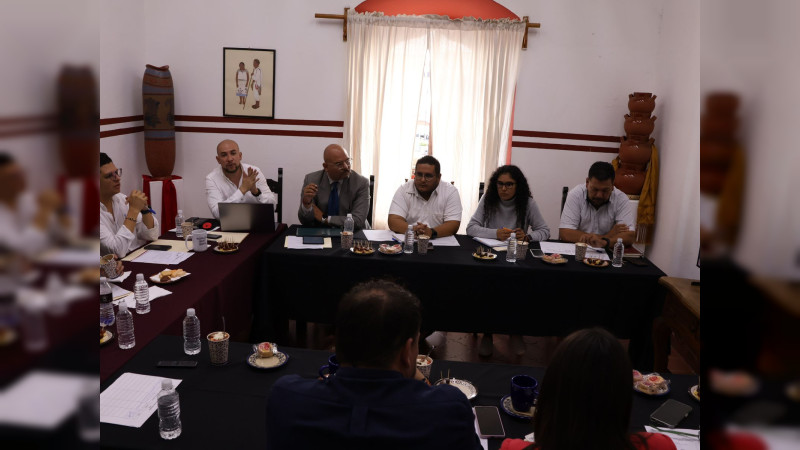 Inician preparativos para el Tianguis Artesanal de Occidente