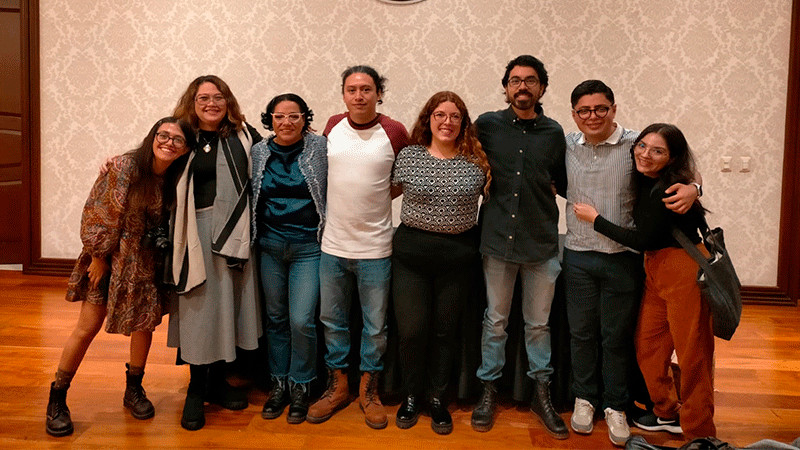 Llegan a Los Pinos obras literarias de Michoacán