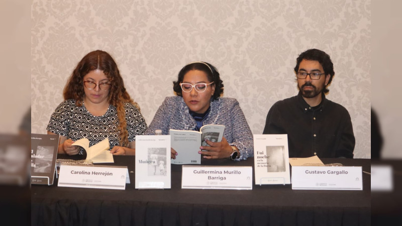 Llegan a Los Pinos obras literarias de Michoacán