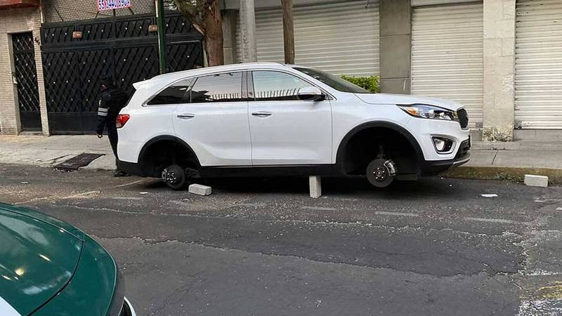 Van 112 mil 382 robos de autopartes durante sexenio de AMLO 