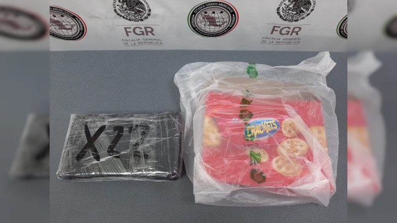 Asegura FGR más de 22 kilos de droga y detiene a tres personas en Nuevo León