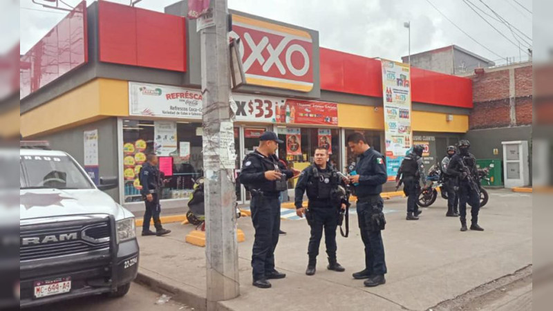 Cierres de negocios por ataques se extienden de Uruapan a Nueva Italia y Lombardía, Michoacán  