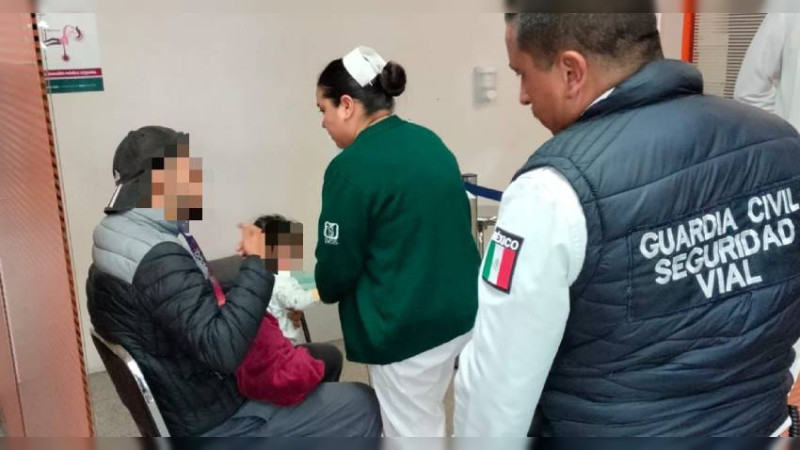 Agentes de la Guardia Civil apoyan a salvar vida de una bebé enferma 